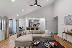 2001 Parker Ln, Austin, TX 78741 - Photo 7