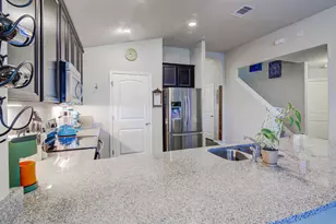 17524 Bridgefarmer Blvd, Pflugerville, TX 78660 - Photo 9