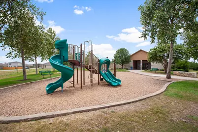 200 Firefox Way, Jarrell, TX 76537 - Photo 9