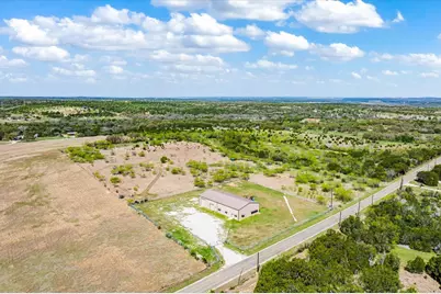 300 County Road 407, Spicewood, TX 78669 - Photo 35