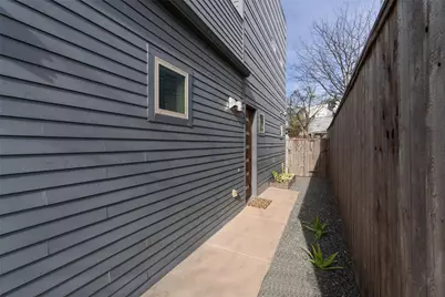 3010 E 18th 1/2 Street #B, Austin, TX 78702 - Photo 29