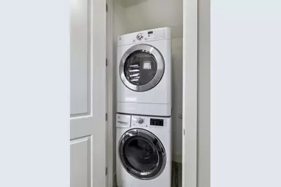 3010 E 18th 1/2 Street #B, Austin, TX 78702 - Photo 17