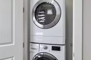 3010 E 18th 1/2 St, Austin, TX 78702 - Photo 17