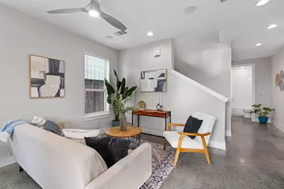 3010 E 18th 1/2 Street #B, Austin, TX 78702 - Photo 11