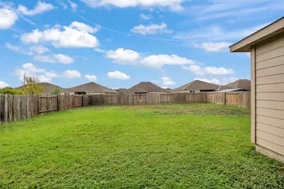 1181 Violet Lane, Kyle, TX 78640 - Photo 25