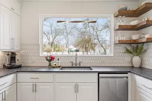 1205 S Main St, Georgetown, TX 78626 - Photo 9