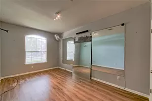 313 Olmos Dr, Leander, TX 78641 - Photo 25