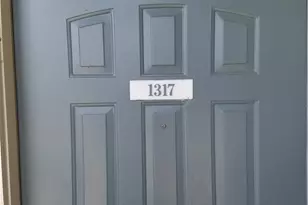 2450 Wickersham Ln, Austin, TX 78741 - Photo 15