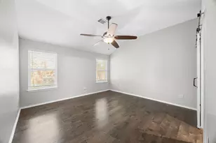 119 Aguilar Dr, Hutto, TX 78634 - Photo 17