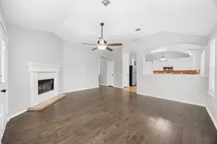 119 Aguilar Dr, Hutto, TX 78634 - Photo 11