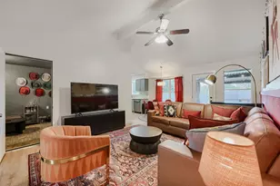 3410 Plantation Rd, Austin, TX 78745 - Photo 9