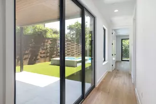 2411 McCall Rd, Austin, TX 78703 - Photo 25