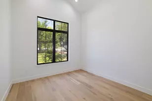 2411 McCall Rd, Austin, TX 78703 - Photo 7