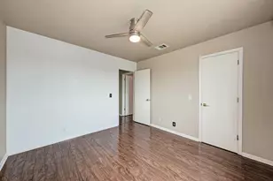 903 Estate Dr, Hutto, TX 78634 - Photo 31