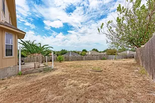 903 Estate Dr, Hutto, TX 78634 - Photo 33