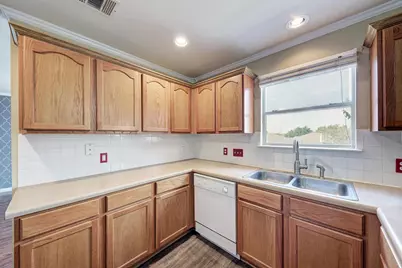 903 Estate Drive, Hutto, TX 78634 - Photo 15