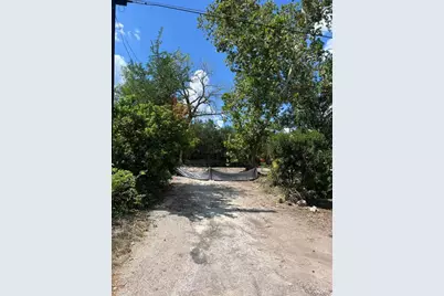 11014 W Lake Terrace Drive, Jonestown, TX 78645 - Photo 3