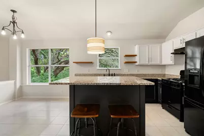 2704 Winding Brook Drive, Austin, TX 78748 - Photo 9