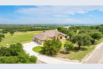 328 E Distant View Drive, Fredericksburg, TX 78624 - Photo 33