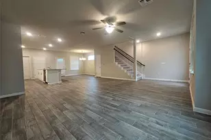 8721 Whitter Dr, Austin, TX 78747 - Photo 3