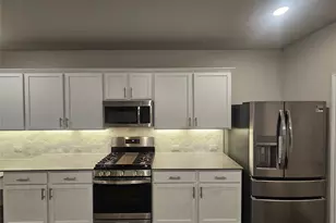 8721 Whitter Dr, Austin, TX 78747 - Photo 5