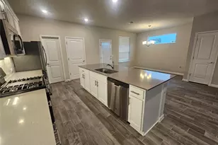 8721 Whitter Dr, Austin, TX 78747 - Photo 7
