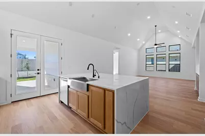 9501 Boathouse Drive, Austin, TX 78744 - Photo 7