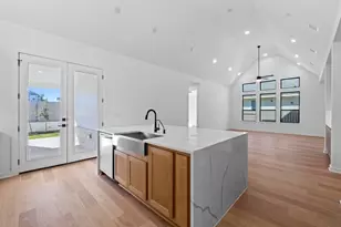 9501 Boathouse Dr, Austin, TX 78744 - Photo 7