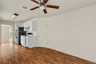 1513 Canon Yeomans Trail, Austin, TX 78748 - Photo 19