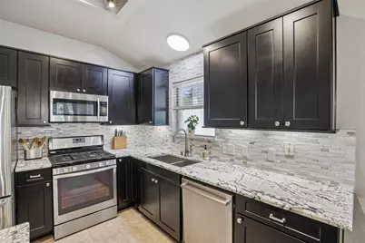 13517 Bolivia Drive, Austin, TX 78729 - Photo 9