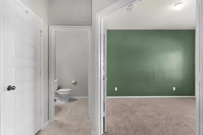 1027 Slight Street, New Braunfels, TX 78130 - Photo 5