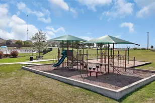 1027 Slight St, New Braunfels, TX 78130 - Photo 37