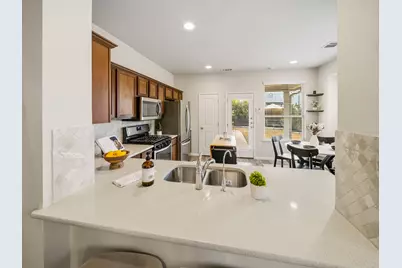 8149 Daisy Cutter Crossing, Georgetown, TX 78626 - Photo 11