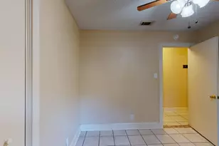 9104 Quail Creek Dr, Austin, TX 78758 - Photo 9