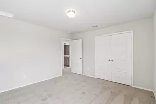 15415 Bonnethead Rd, San Antonio, TX 78245 - Photo 19