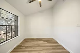 7122 Wood Hollow Dr, Austin, TX 78731 - Photo 29