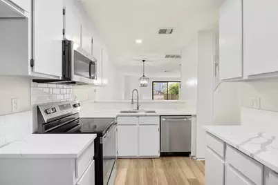 7122 Wood Hollow Drive #29, Austin, TX 78731 - Photo 3