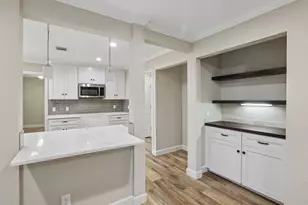 810 Vogel Dr, Lockhart, TX 78644 - Photo 13