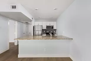 909 Reinli St, Austin, TX 78751 - Photo 7