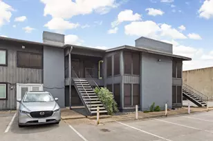 909 Reinli St, Austin, TX 78751 - Photo 13