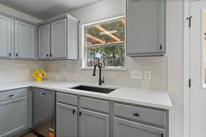 6113 Perlita Drive, Austin, TX 78724 - Photo 7