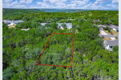 8001 Flintlock Circle, Lago Vista, TX 78645 - Photo 11