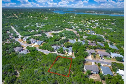 8001 Flintlock Circle, Lago Vista, TX 78645 - Photo 13