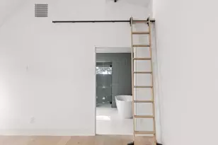 1603 Chelsea Ln, Austin, TX 78704 - Photo 17