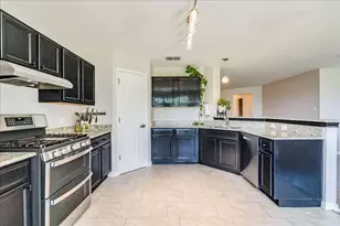981 Goldenrod St, Kyle, TX 78640 - Photo 13