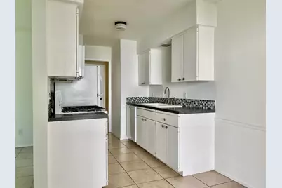 2528 Berkett Drive, Austin, TX 78745 - Photo 3