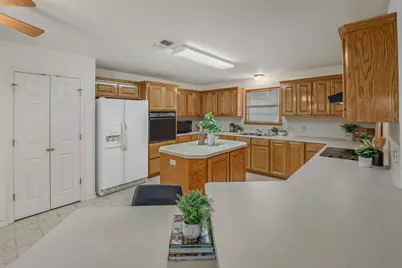 1110 County Road 439, Dime Box, TX 77853 - Photo 15