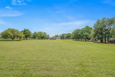 1110 County Road 439, Dime Box, TX 77853 - Photo 3