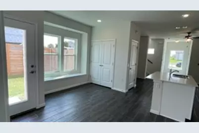 9616 Whispher Willow Boulevard, Manor, TX 78653 - Photo 9