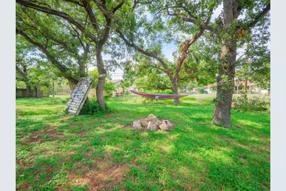 1806 Murray Avenue, Rockdale, TX 76567 - Photo 33